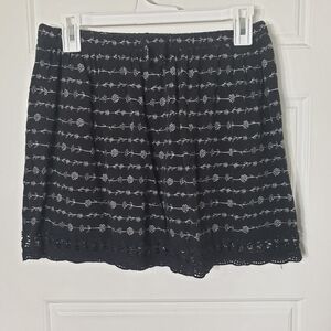 Simply Styled Black Skirt with White Design